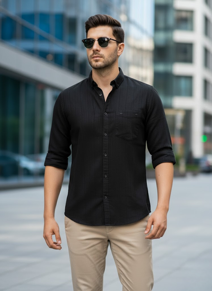 Men’s Black Cotton striped Slim Fit shirt