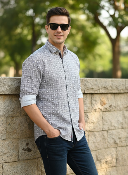 Men’s Geo Luxe Shirt – Everyday Luxe Collection