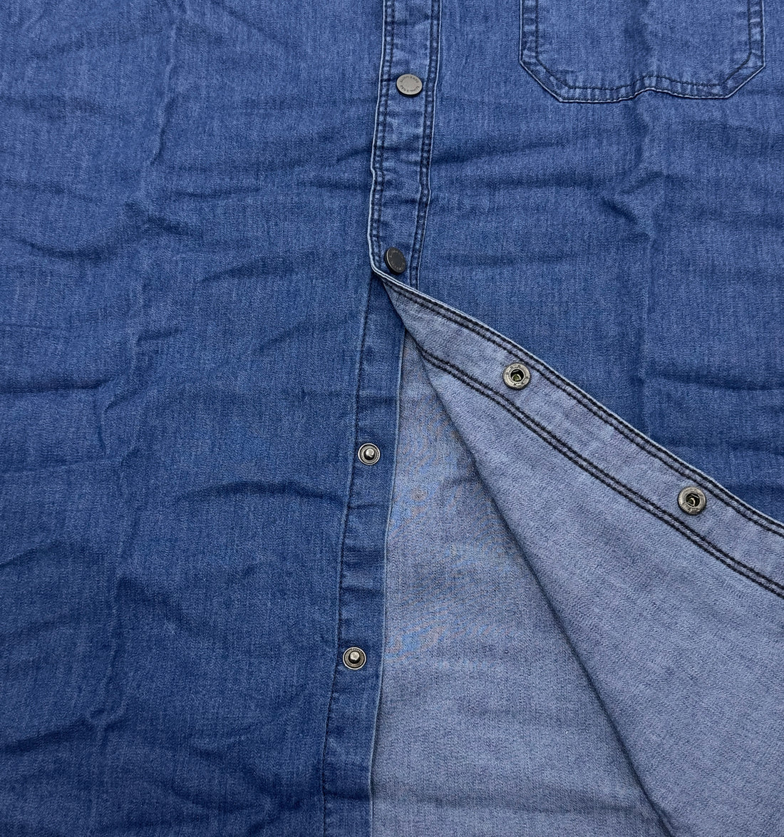 Men’s Classic Blue Denim Shirt – Premium Finish, Modern Slim Silhouette
